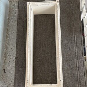 Elegant White Rectangular Frame